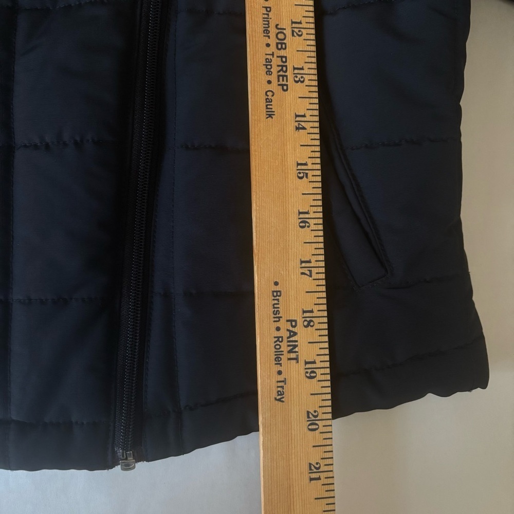 Black Quilted Lightweight Puffer Jacket with Removable Faux Fur Collar Size 8 - Picture 14 of 14